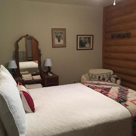 Canyon Wren Bed And Breakfast Блафф Екстер'єр фото